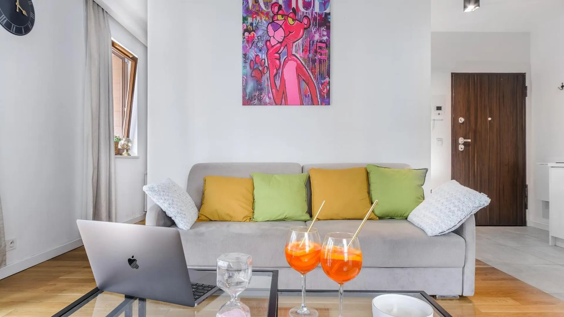Lumina Apartment With Parking Near Muzeum Powstania Warsaw